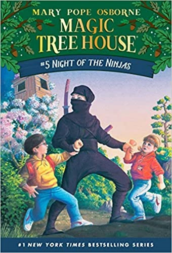 Night of the Ninjas (Magic Tree House Book 5) 