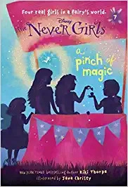 Never Girls #7: A Pinch of Magic (Disney: The Never Girls) 